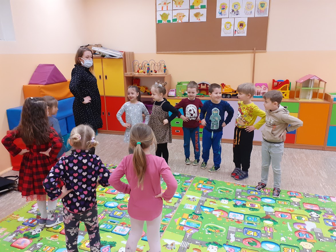 Zajęcia rytmiki w oddziale przedszkolnym
