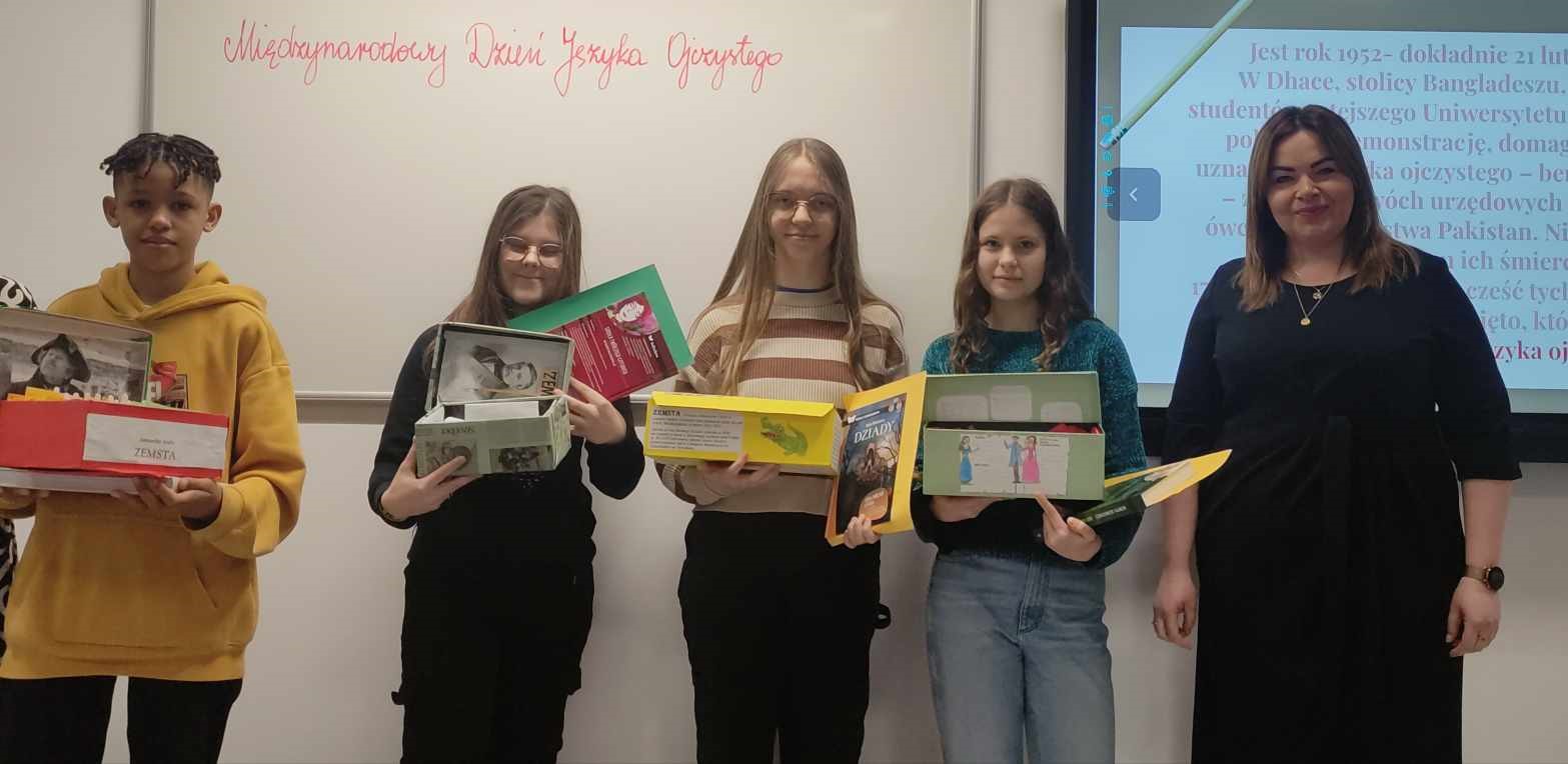 Rozstrzygnięcie Szkolnego Konkursu Literackiego „Zemsta” Aleksandra Fredry – Lektura w Pudełku