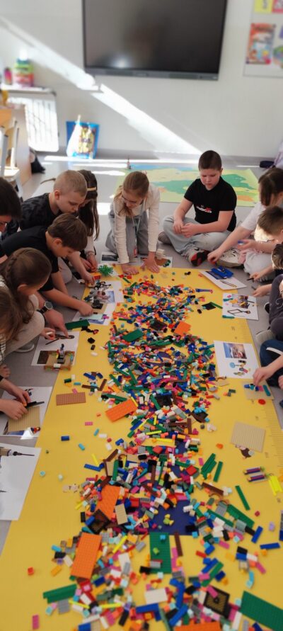 „Lego-podróż po regionach Polski”