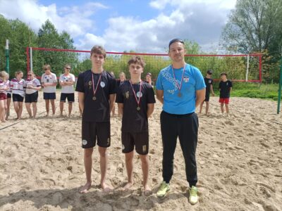 Sukces naszych siatkarzy – piłka plażowa siatkówka